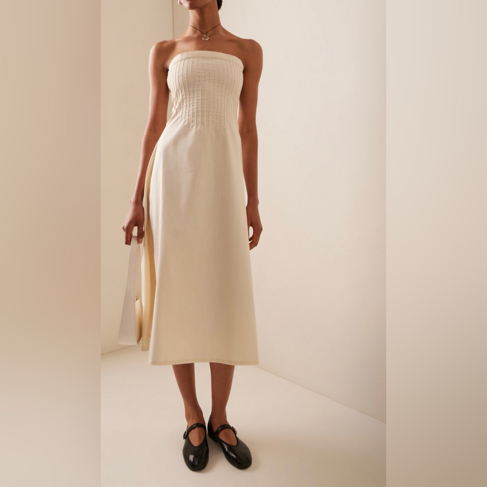 Never worn Marlies grace dress in off white/ecru color size M